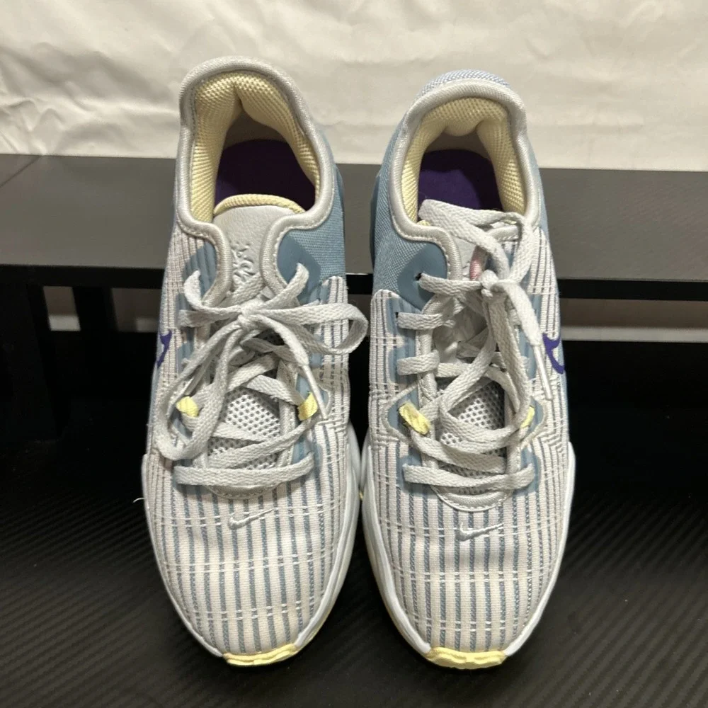 Nike Basketball Shoes Youth Size 3Y Kids Blue White‎ Yellow DD0424-412 Sneakers